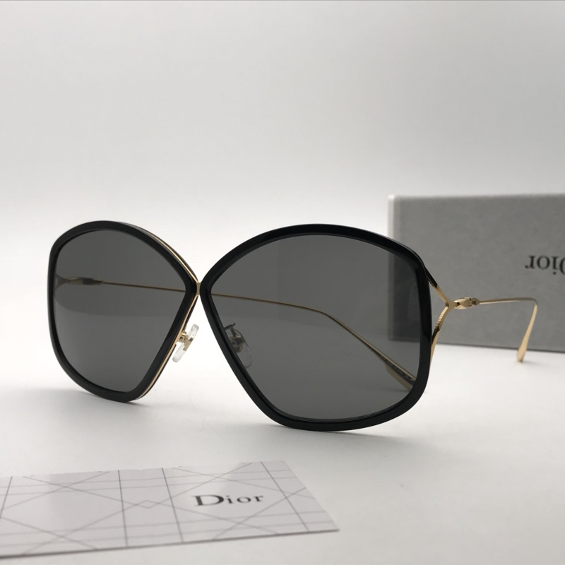 Dior Sunglasses AAAA-1116