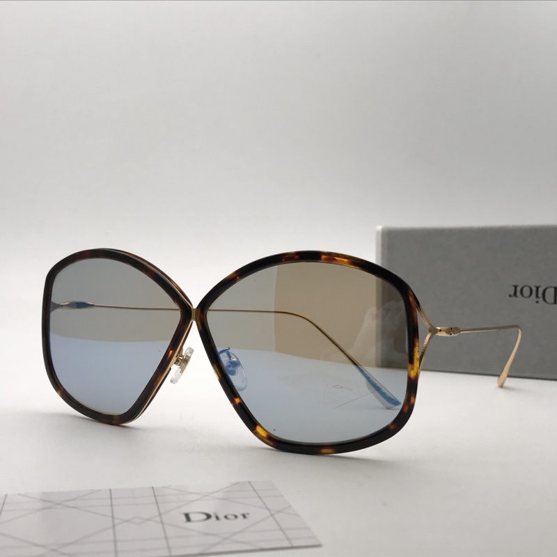Dior Sunglasses AAAA-1118