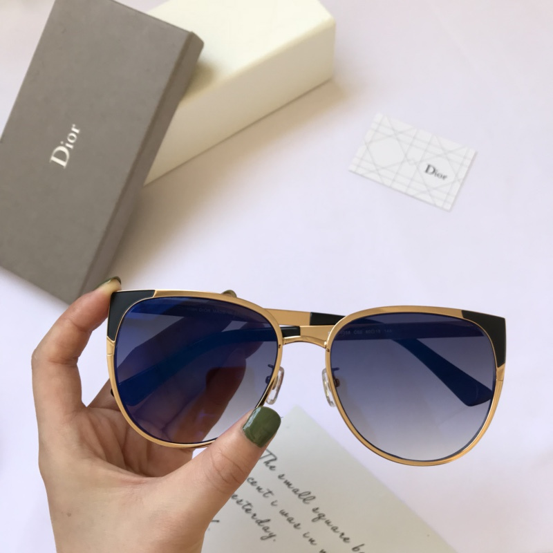Dior Sunglasses AAAA-1176