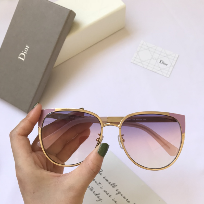 Dior Sunglasses AAAA-1180