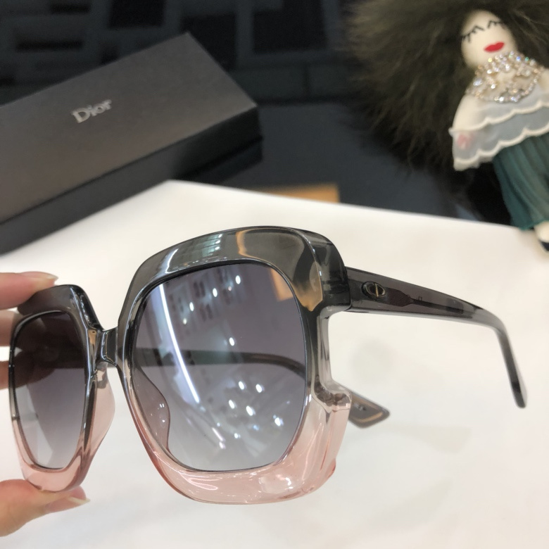 Dior Sunglasses AAAA-120
