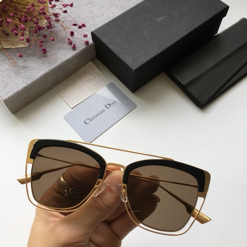 Dior Sunglasses AAAA-122