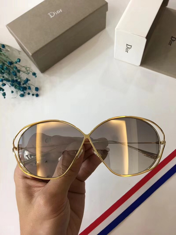 Dior Sunglasses AAAA-158