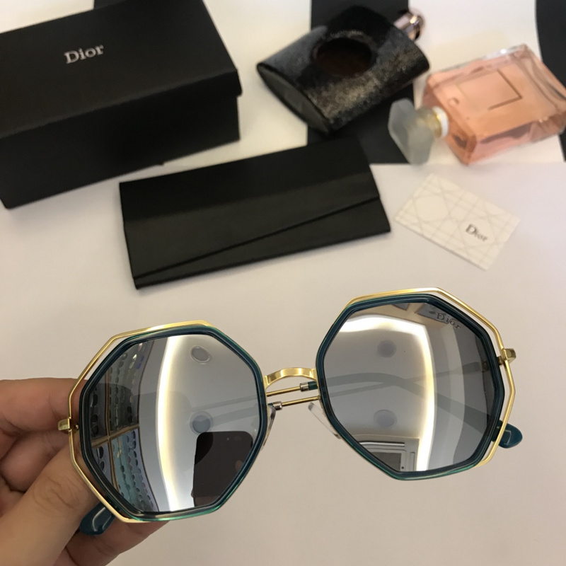 Dior Sunglasses AAAA-191