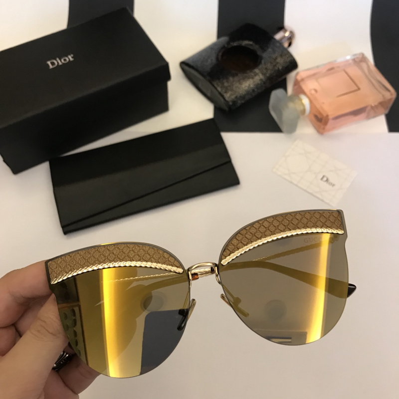 Dior Sunglasses AAAA-204