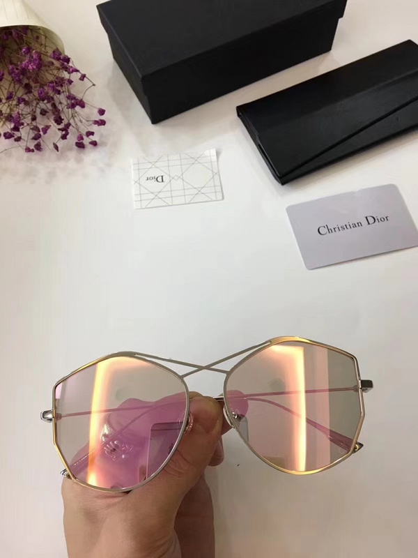 Dior Sunglasses AAAA-249