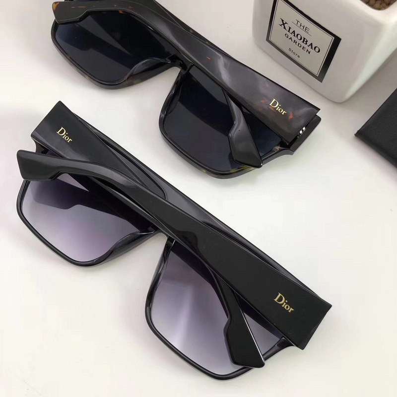 Dior Sunglasses AAAA-280