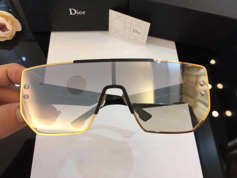 Dior Sunglasses AAAA-286