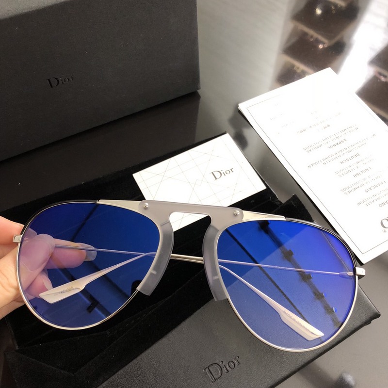 Dior Sunglasses AAAA-304