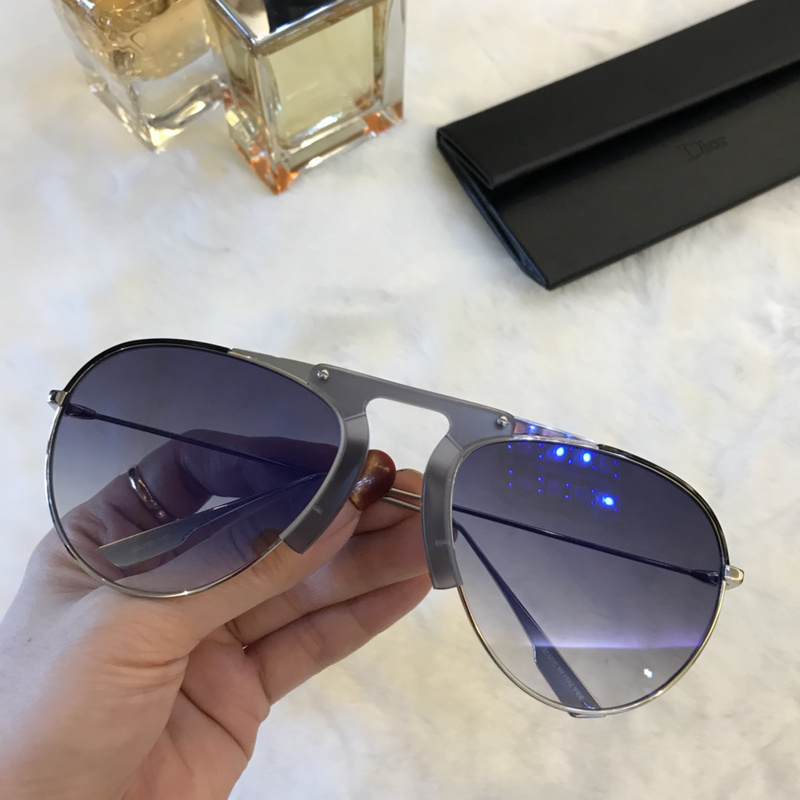 Dior Sunglasses AAAA-308