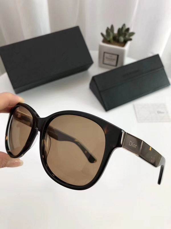 Dior Sunglasses AAAA-354