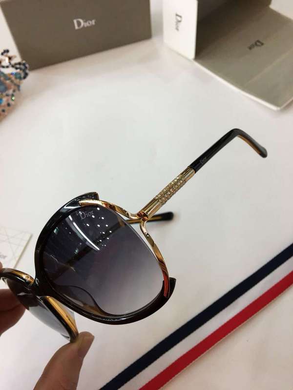 Dior Sunglasses AAAA-386