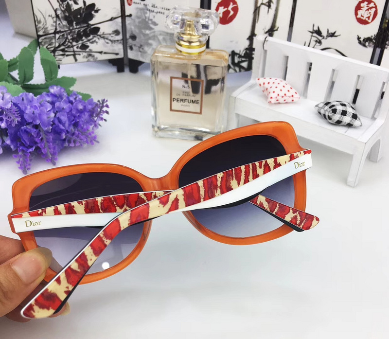 Dior Sunglasses AAAA-402