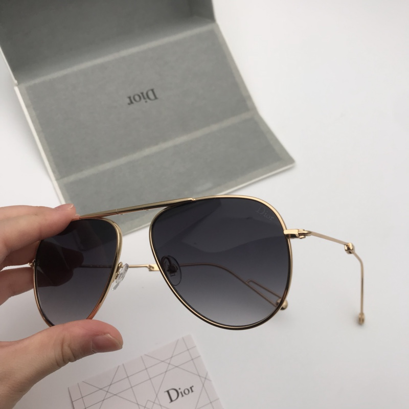 Dior Sunglasses AAAA-404