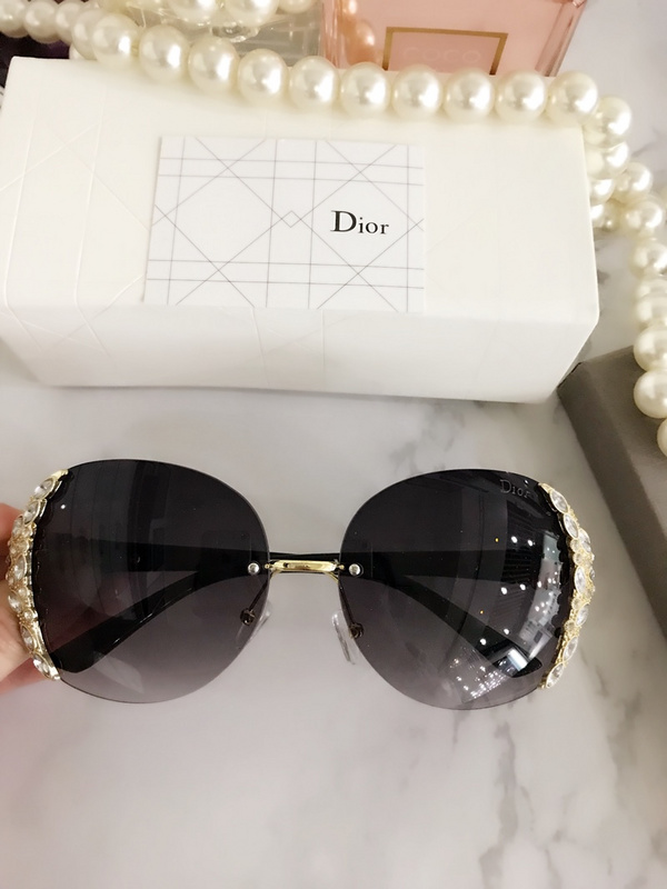 Dior Sunglasses AAAA-448