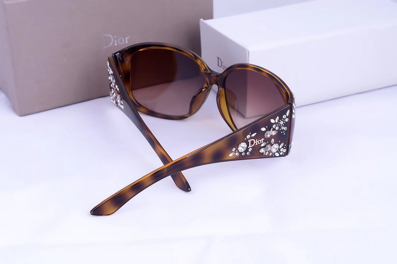 Dior Sunglasses AAAA-454