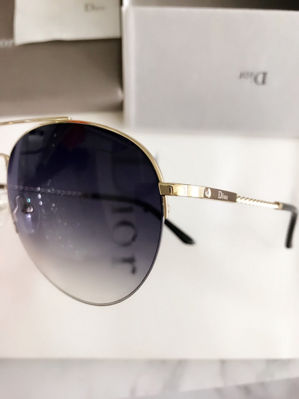 Dior Sunglasses AAAA-477