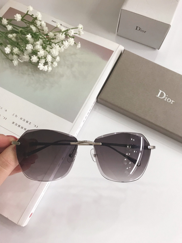 Dior Sunglasses AAAA-481