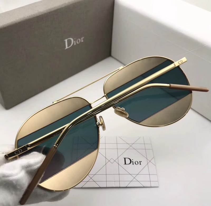 Dior Sunglasses AAAA-519