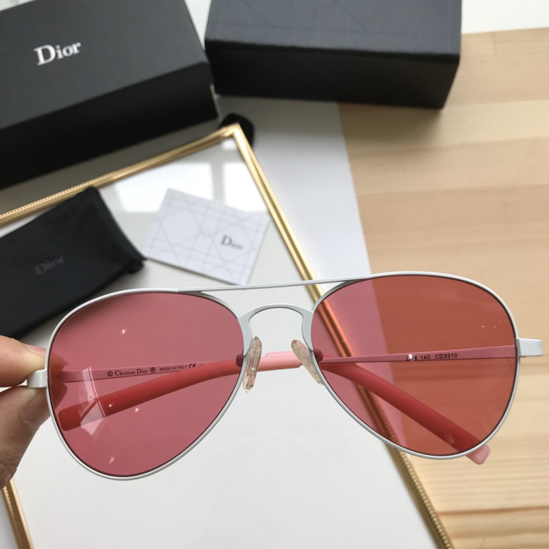 Dior Sunglasses AAAA-531