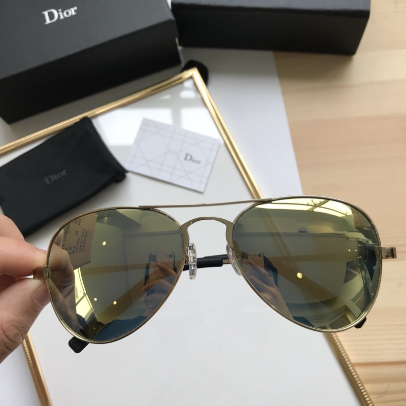 Dior Sunglasses AAAA-533