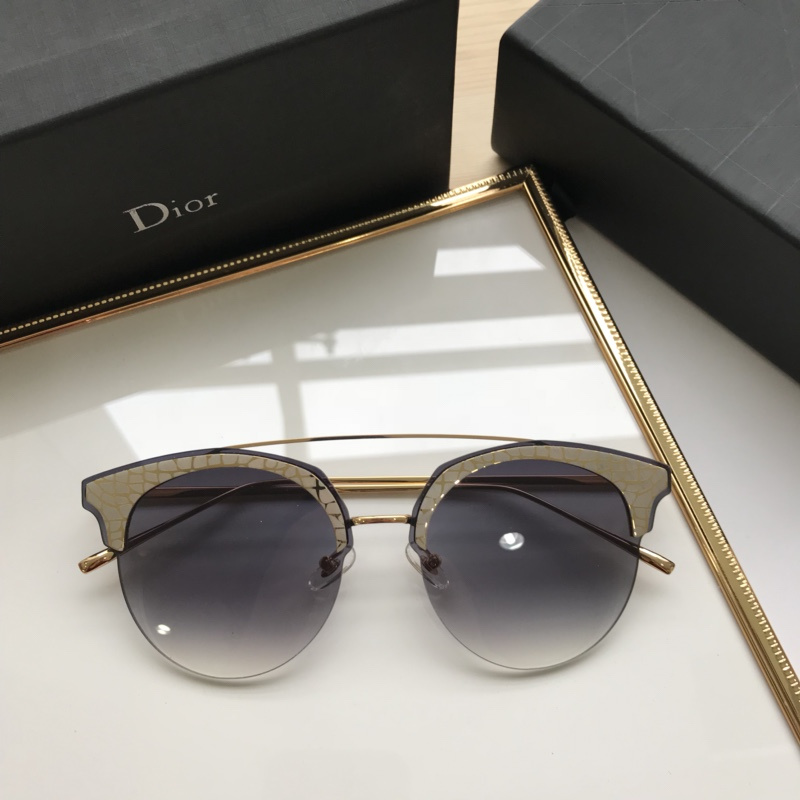 Dior Sunglasses AAAA-535