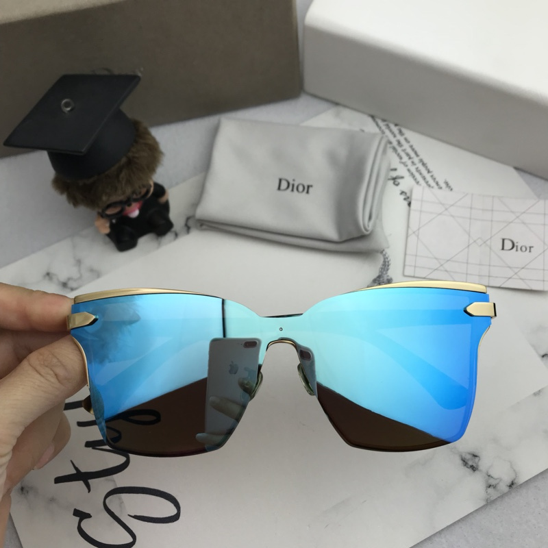 Dior Sunglasses AAAA-600