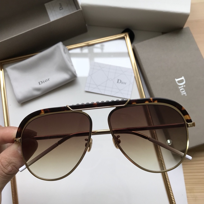 Dior Sunglasses AAAA-629