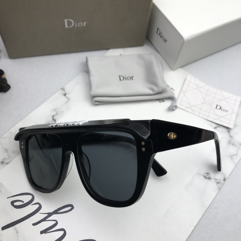 Dior Sunglasses AAAA-637