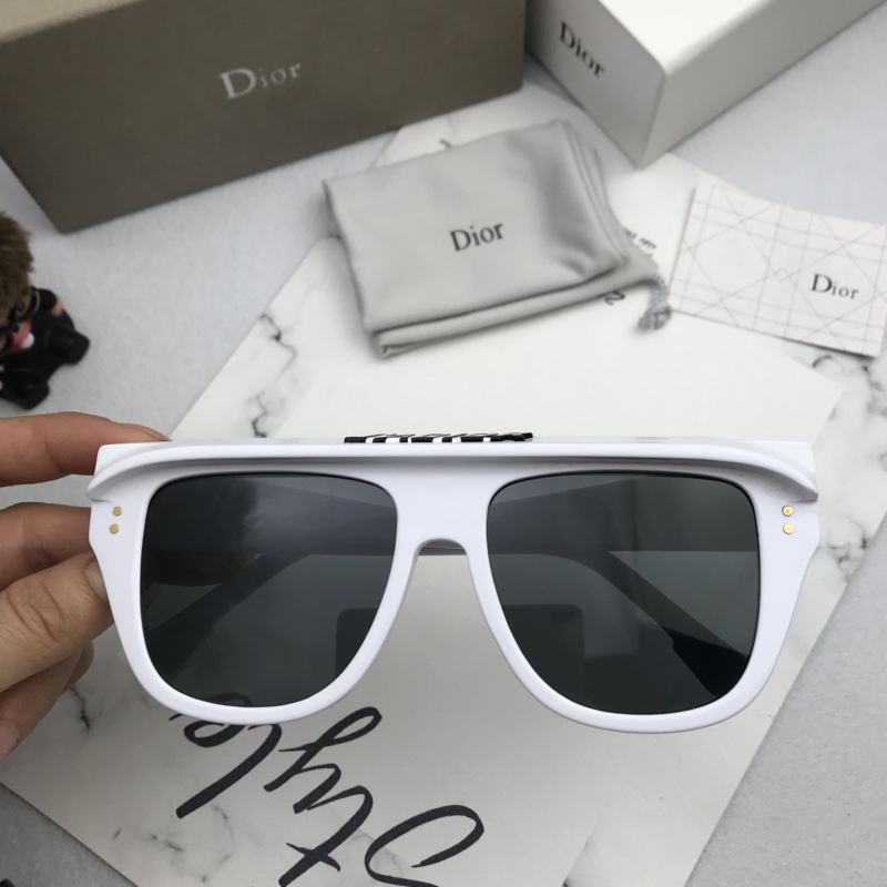 Dior Sunglasses AAAA-641