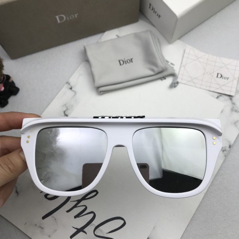 Dior Sunglasses AAAA-643