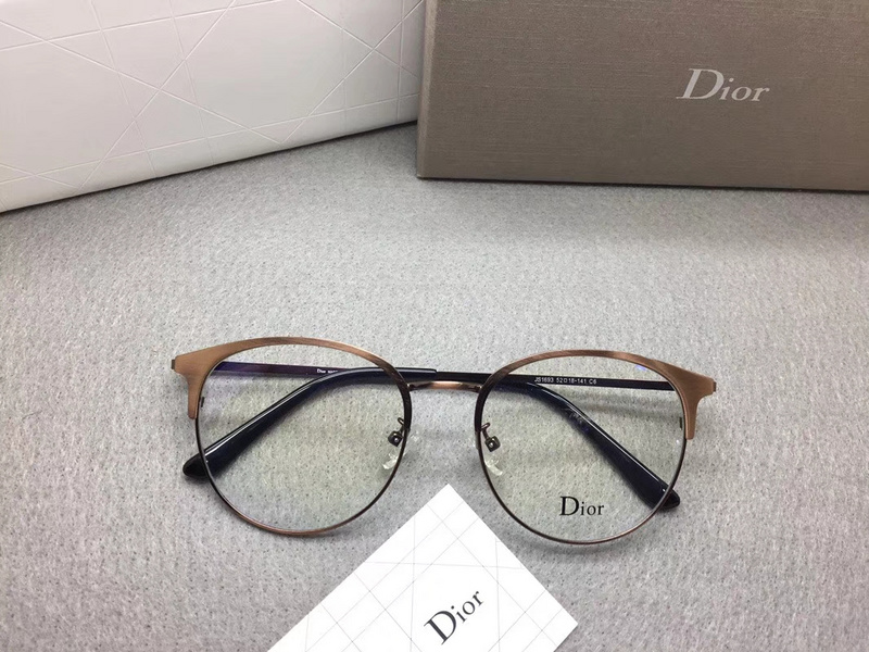 Dior Sunglasses AAAA-671