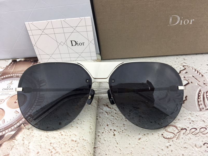 Dior Sunglasses AAAA-688