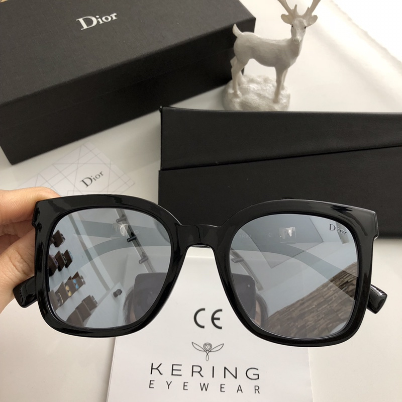 Dior Sunglasses AAAA-712