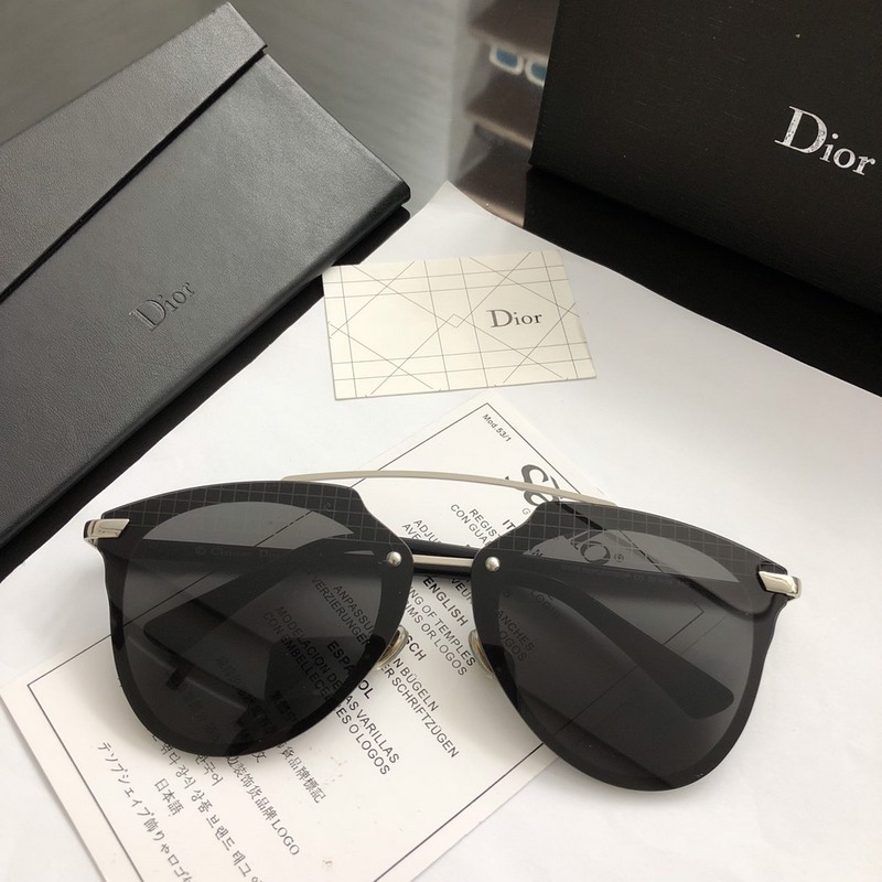 Dior Sunglasses AAAA-725