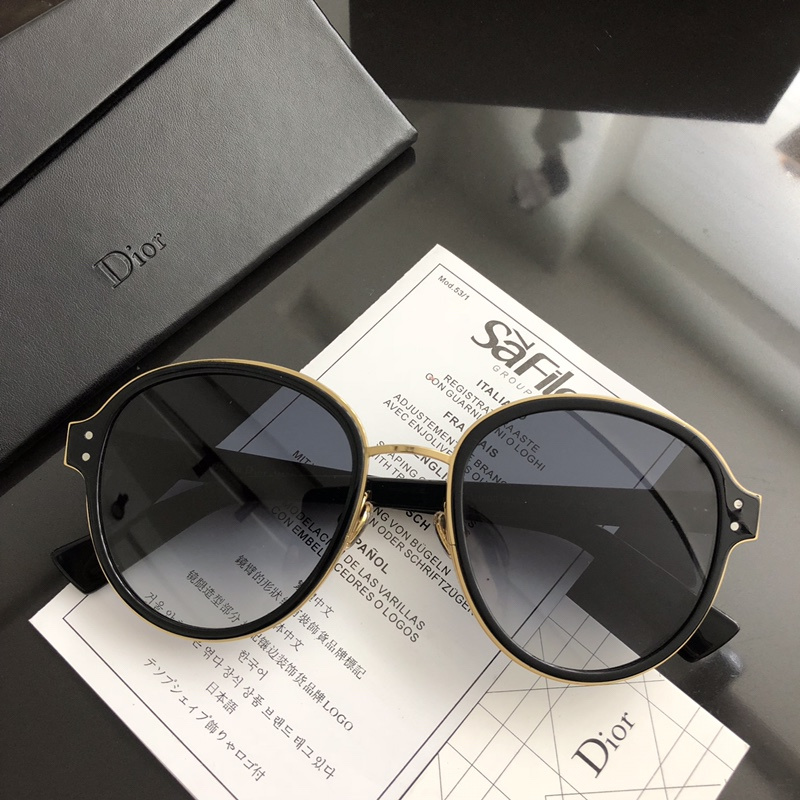 Dior Sunglasses AAAA-728