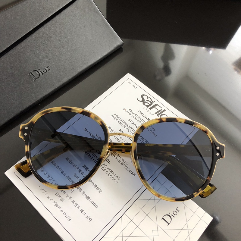 Dior Sunglasses AAAA-731