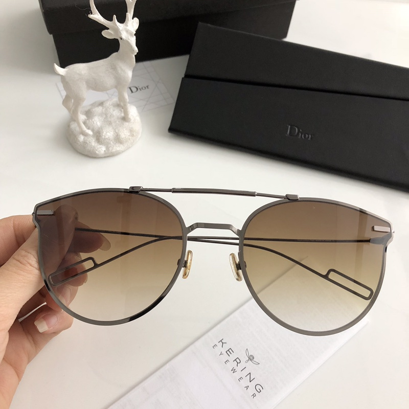 Dior Sunglasses AAAA-739