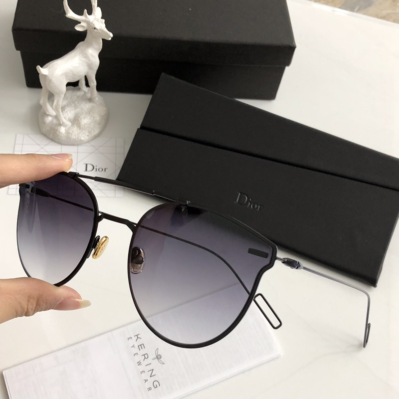Dior Sunglasses AAAA-742
