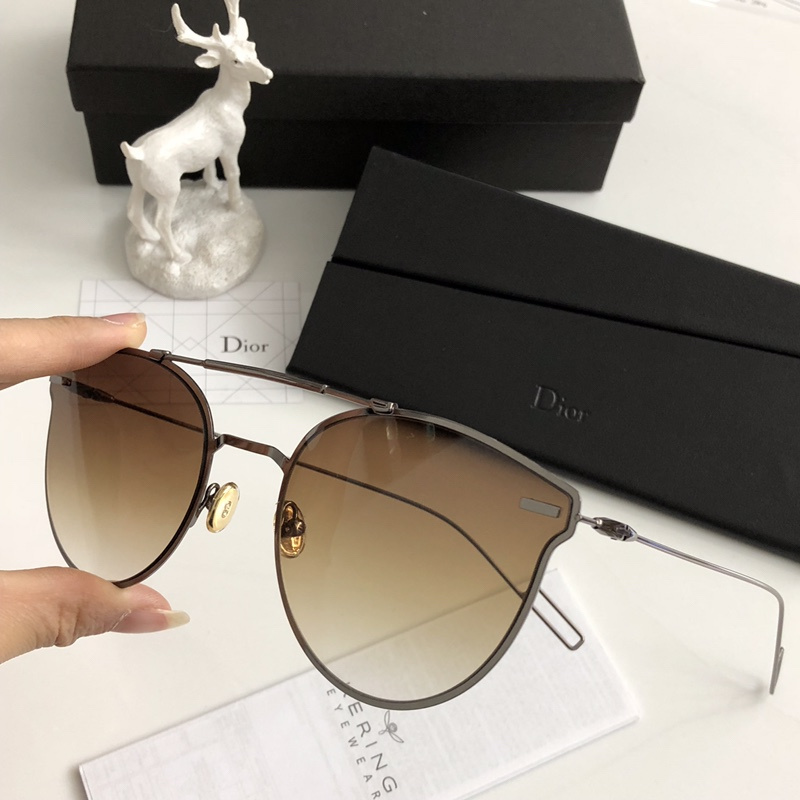 Dior Sunglasses AAAA-743