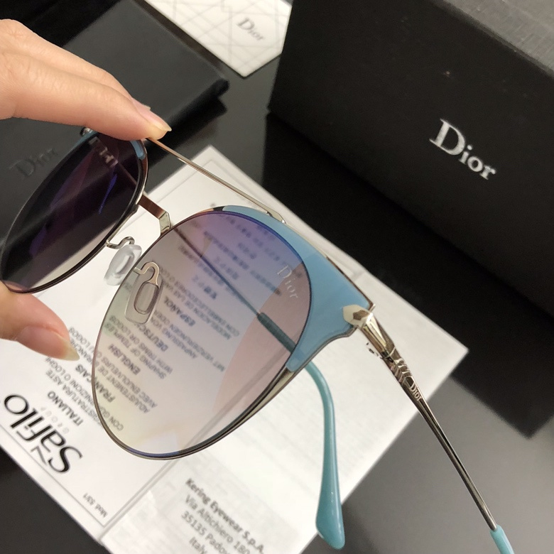 Dior Sunglasses AAAA-795
