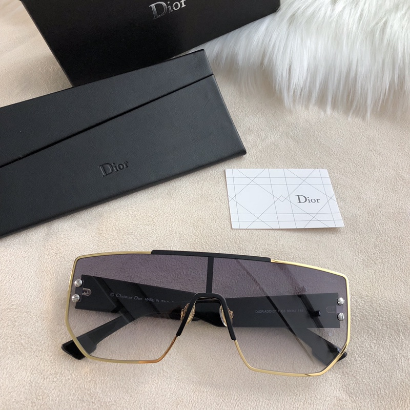 Dior Sunglasses AAAA-797