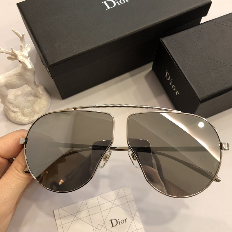 Dior Sunglasses AAAA-809