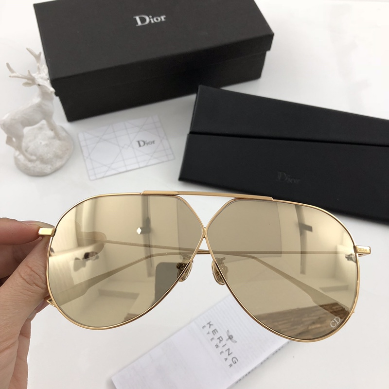 Dior Sunglasses AAAA-818