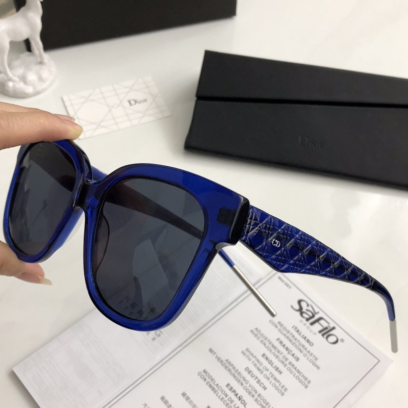 Dior Sunglasses AAAA-820
