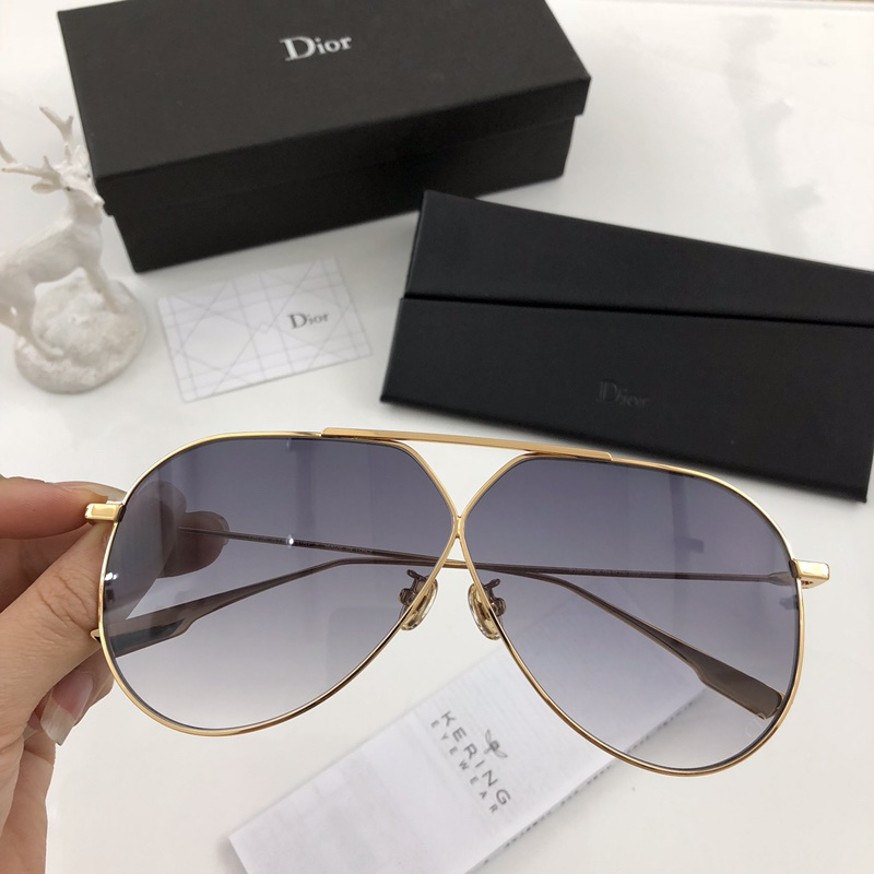 Dior Sunglasses AAAA-823
