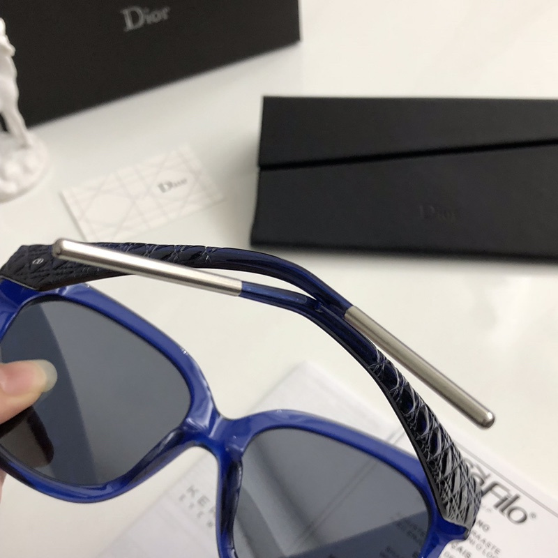 Dior Sunglasses AAAA-830