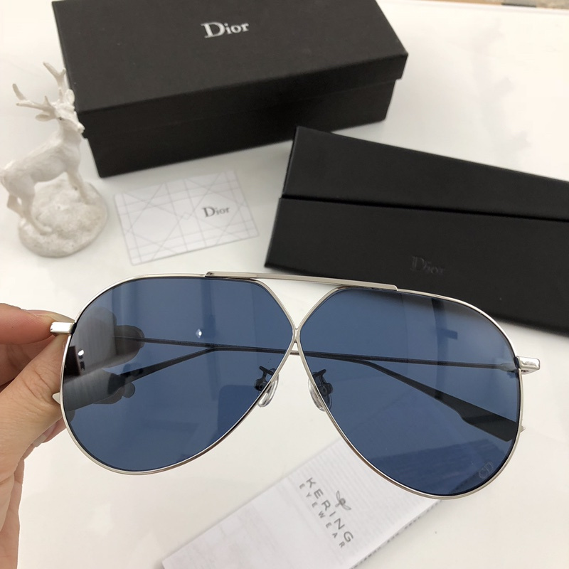 Dior Sunglasses AAAA-835