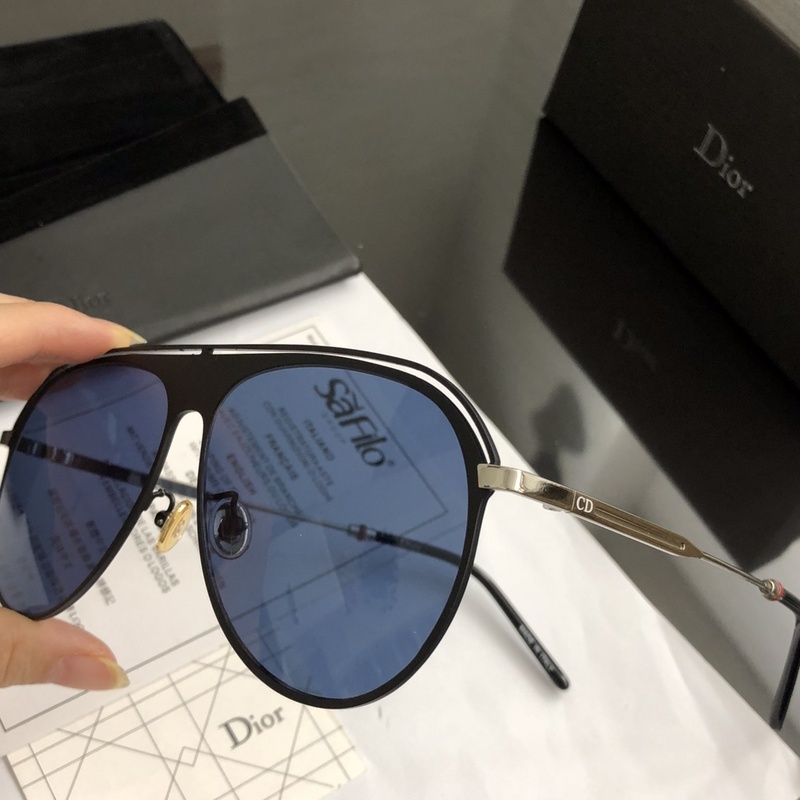 Dior Sunglasses AAAA-840