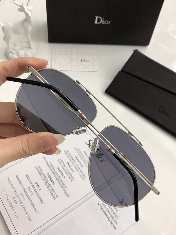 Dior Sunglasses AAAA-860